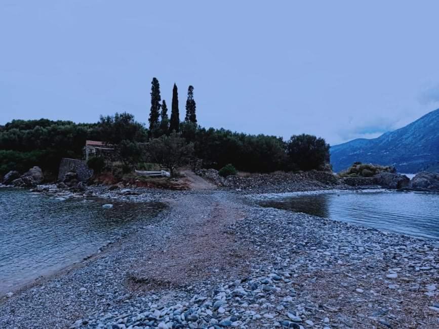 Villa Smaragda Liménion Exterior foto
