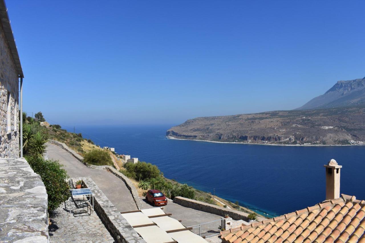 Villa Smaragda Liménion Exterior foto