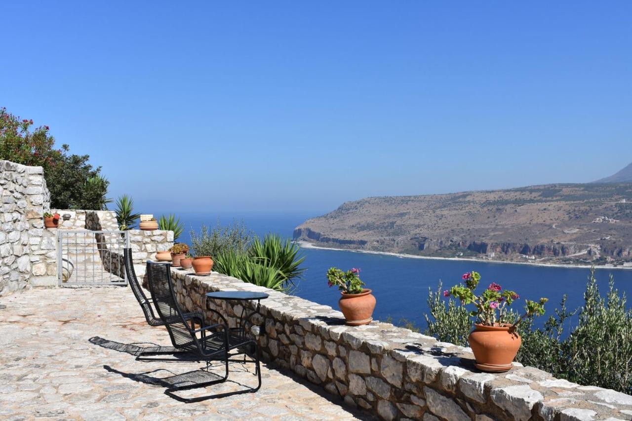 Villa Smaragda Liménion Exterior foto