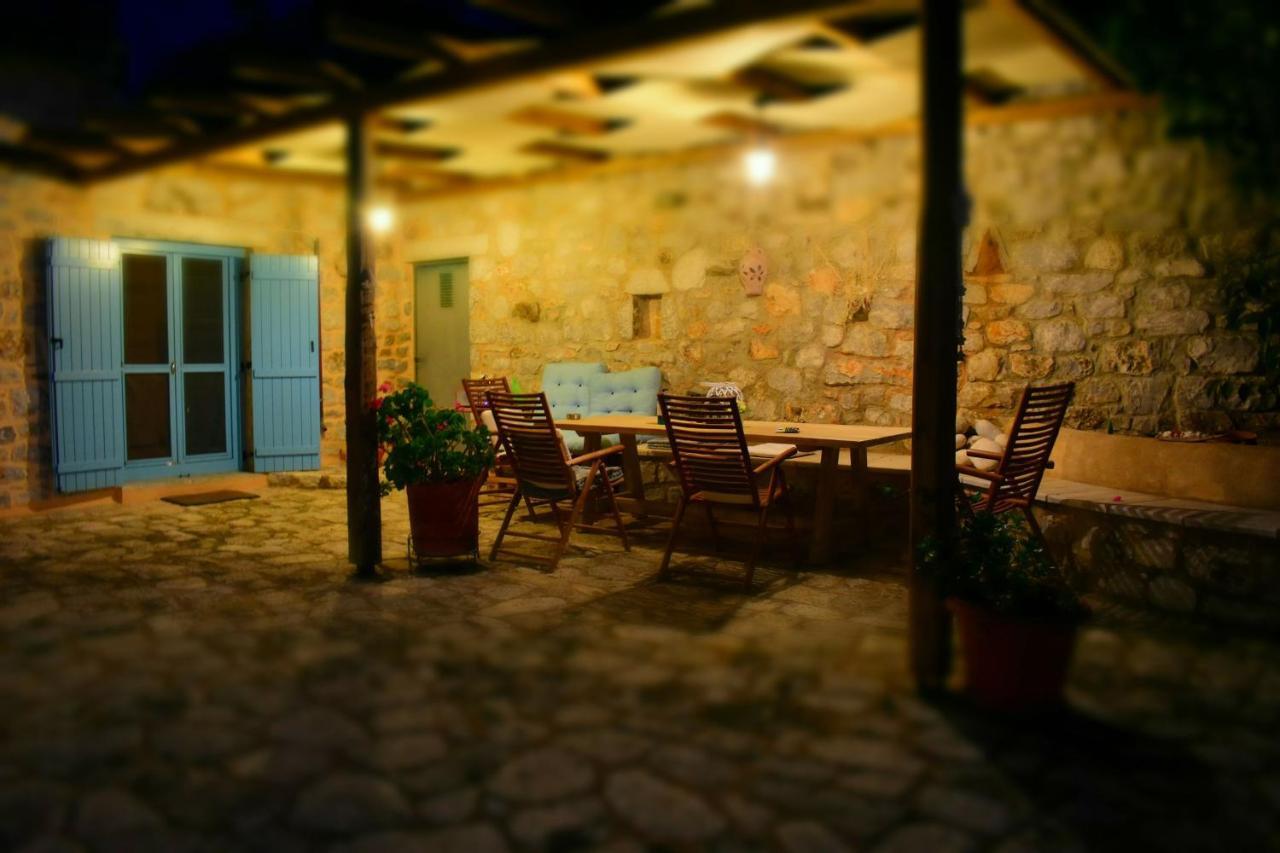 Villa Smaragda Liménion Exterior foto