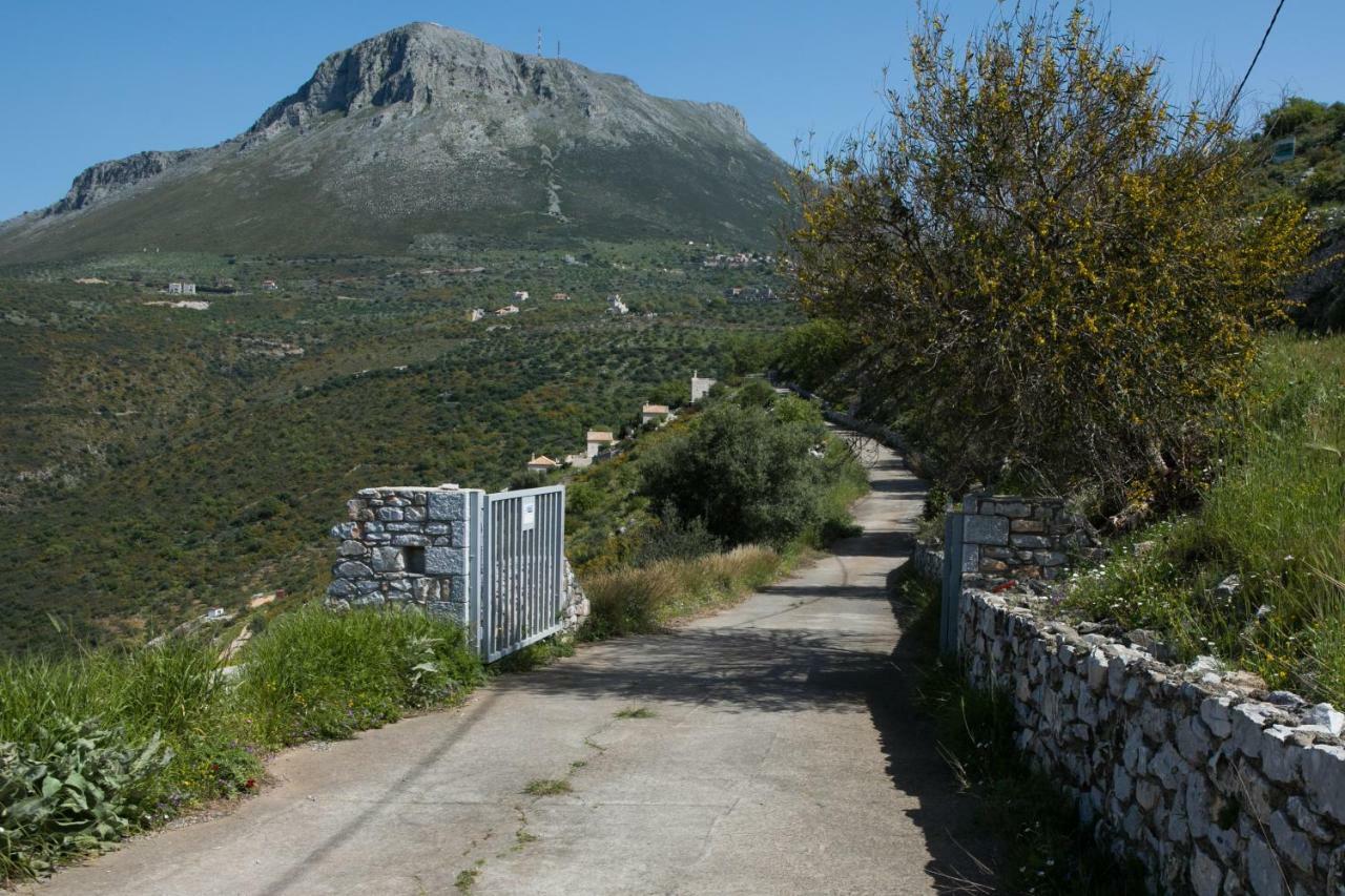 Villa Smaragda Liménion Exterior foto